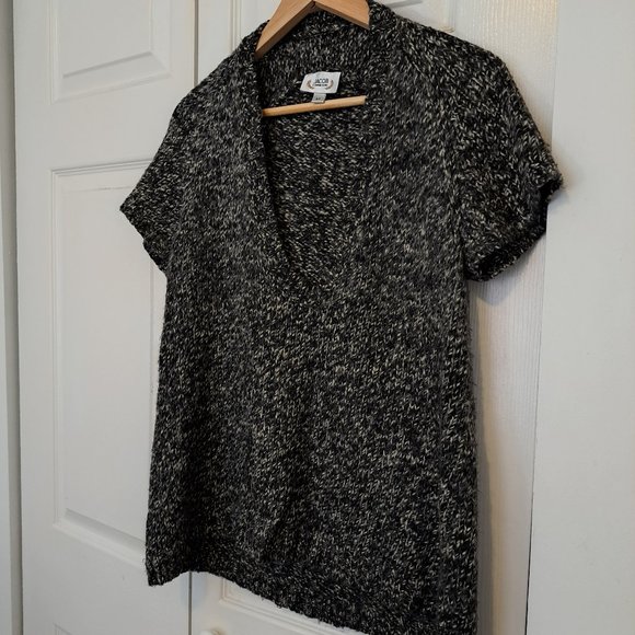 Jacob Connexion Sweater Size Small - Picture 1 of 6